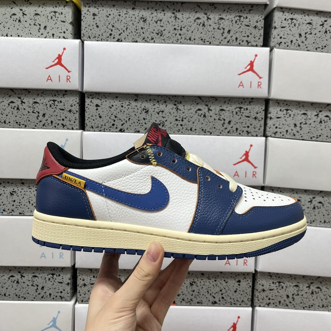 Air Jordan 1 Travis Scott Low Navy Red