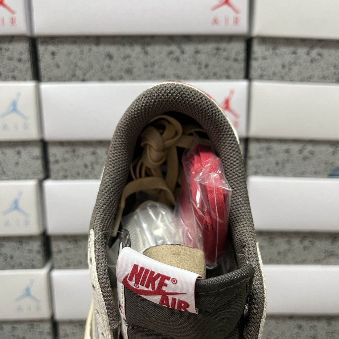 Air Jordan 1 Travis Scott Low Olive Sail