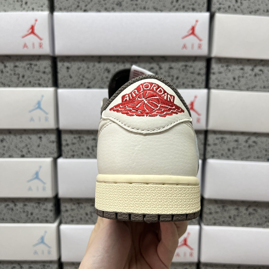 Air Jordan 1 Travis Scott Low Olive Sail