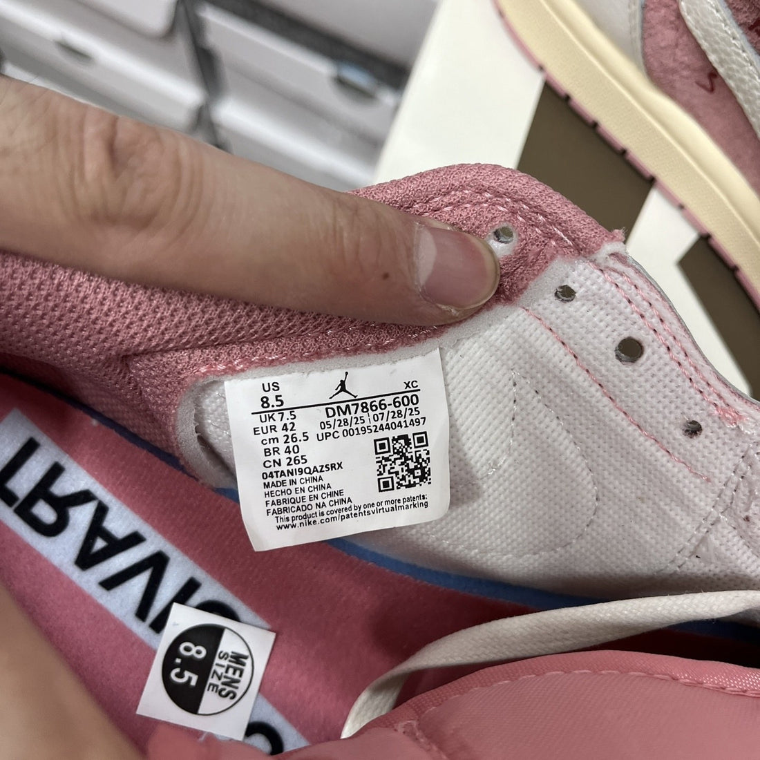 Air Jordan 1 Travis Scott Low Pink Sail