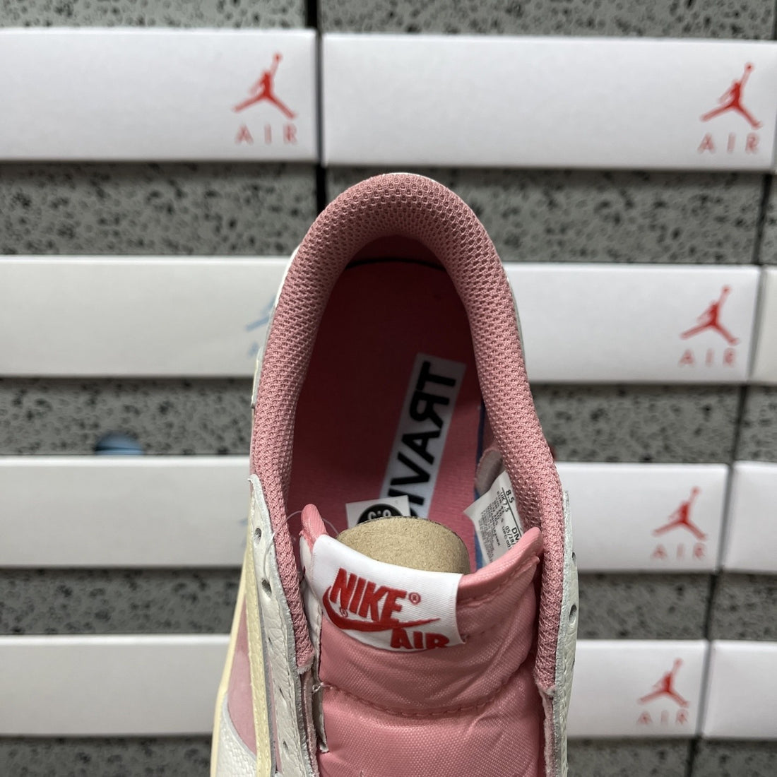 Air Jordan 1 Travis Scott Low Pink Sail