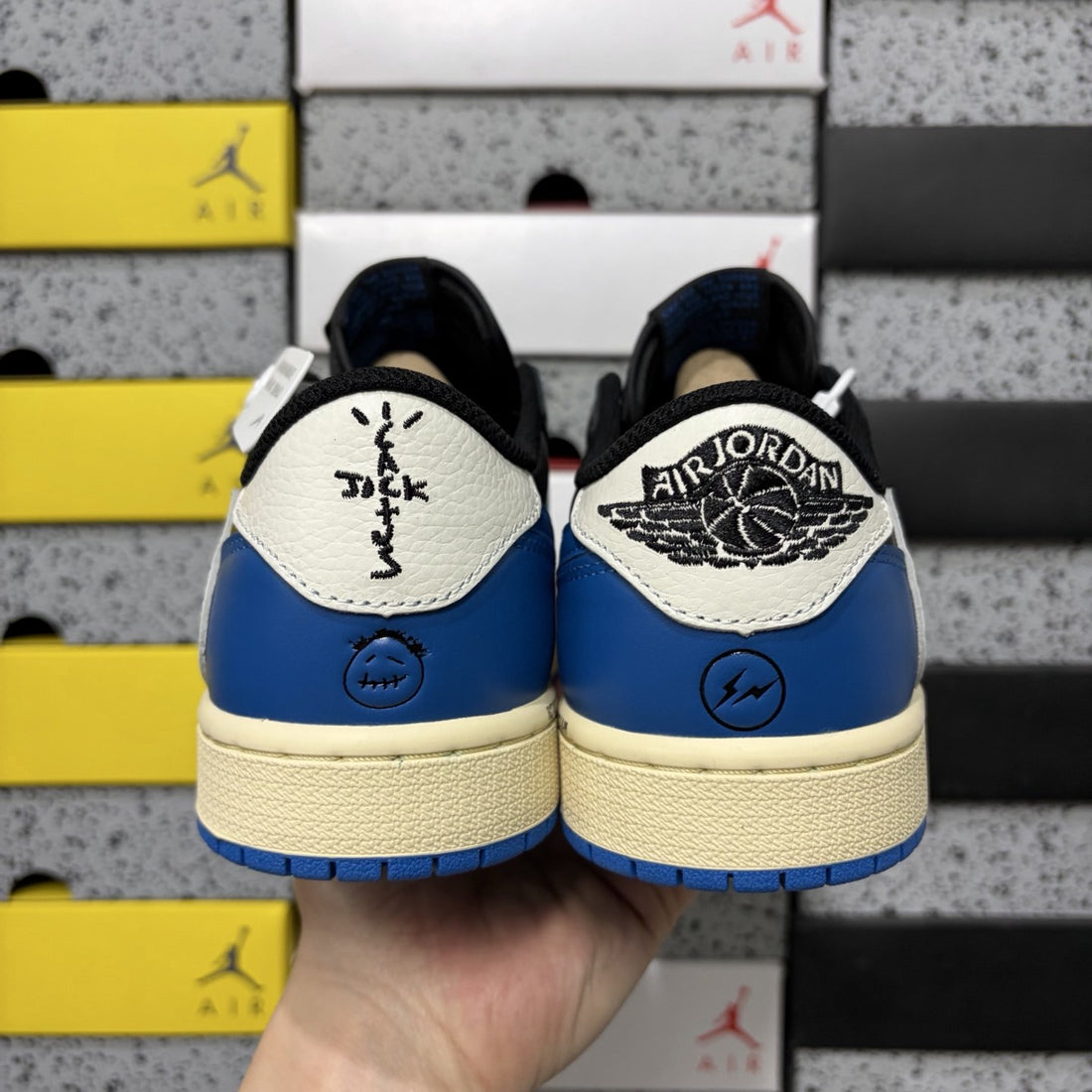 Air Jordan 1 Travis Scott Low Royal Black Sail