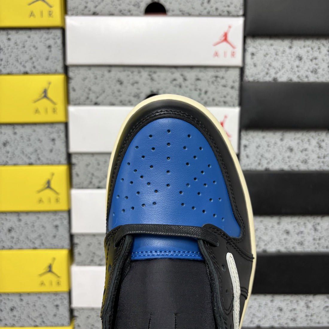 Air Jordan 1 Travis Scott Low Royal Black Sail
