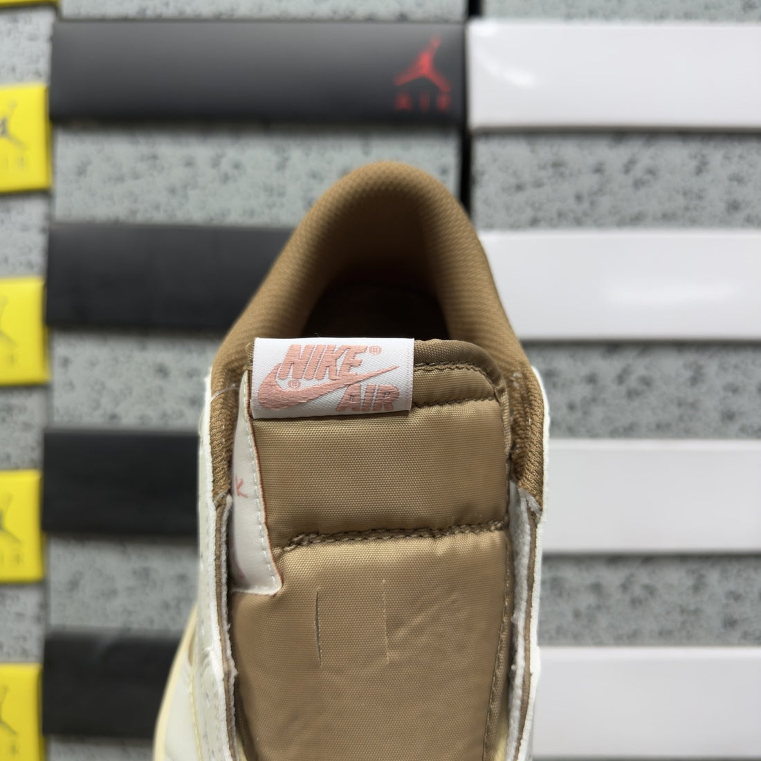 Air Jordan 1 Travis Scott Low Tan Sail