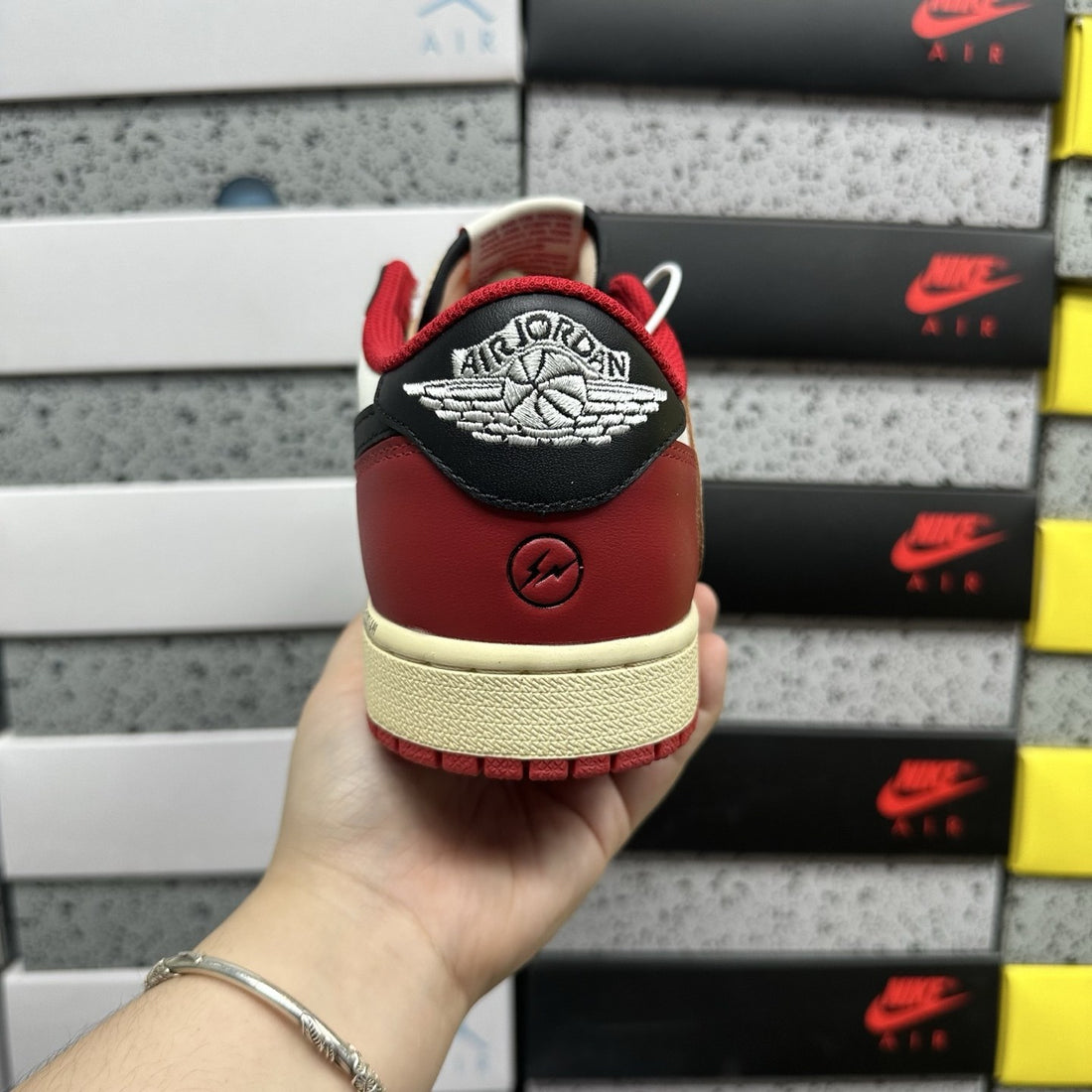 Air Jordan 1 Travis Scott Low Varsity Red Sail