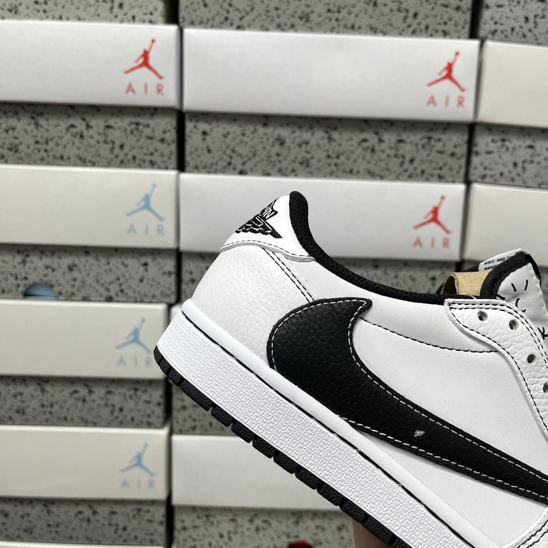 Air Jordan 1 Travis Scott Low White Black