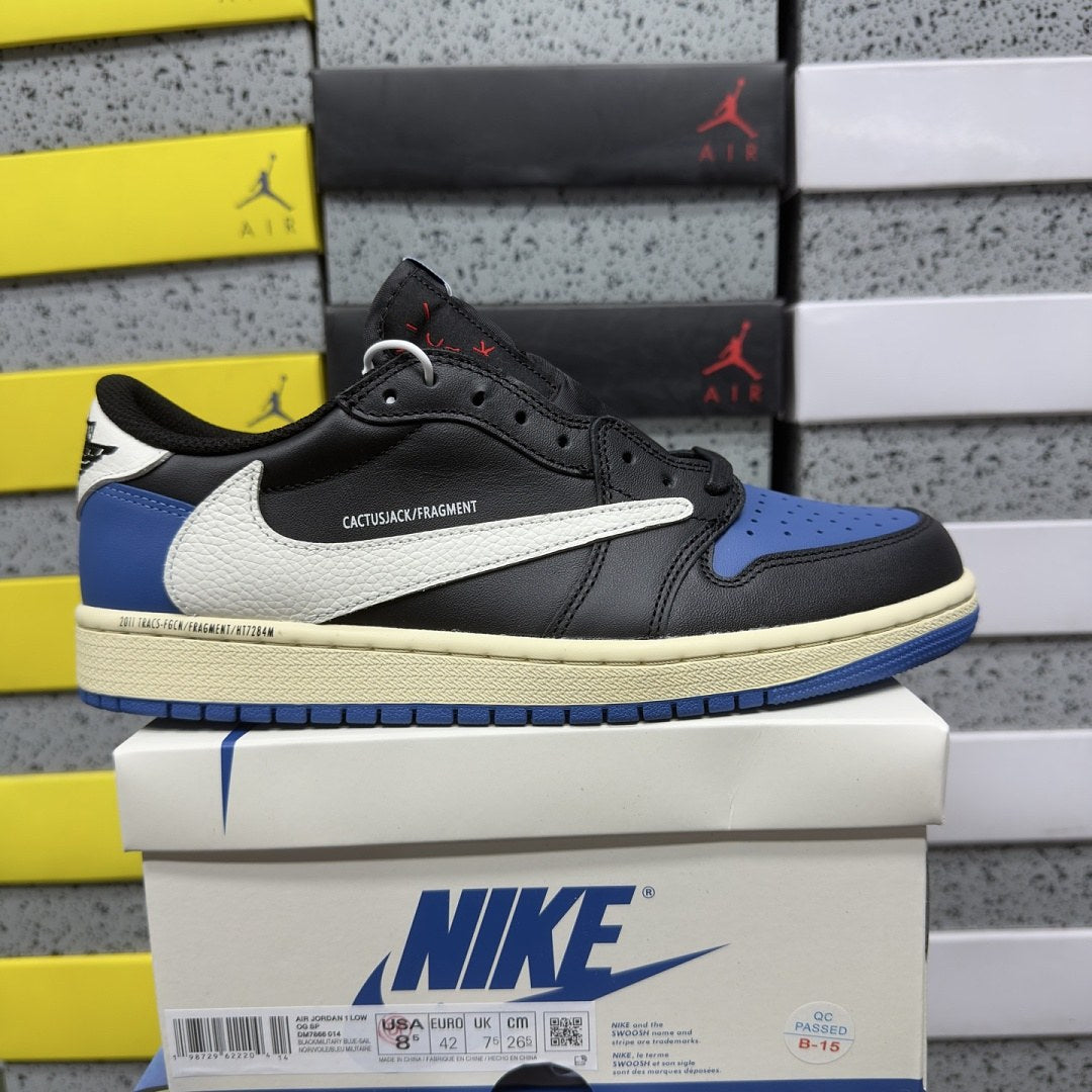 Air Jordan 1 Travis Scott Low White Black Royal