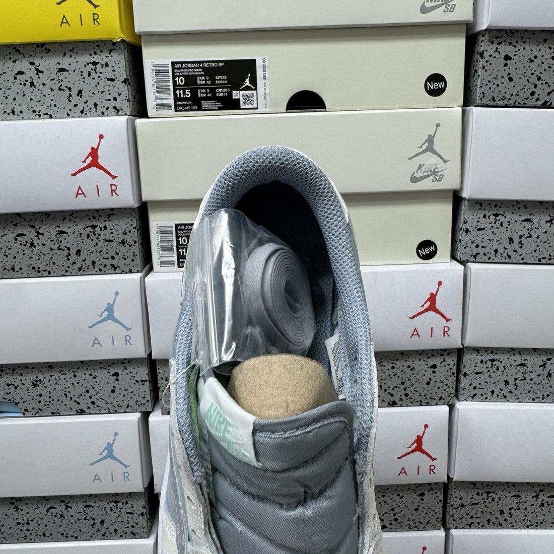 Air Jordan 1 Travis Scott Low Wolf Grey