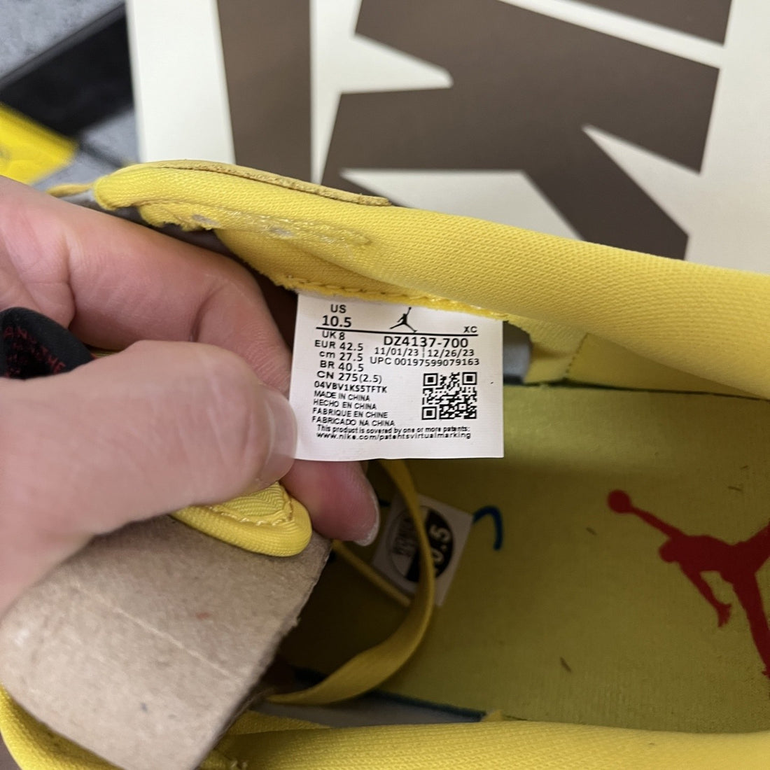 Air Jordan 1 Travis Scott Low Yellow Royal