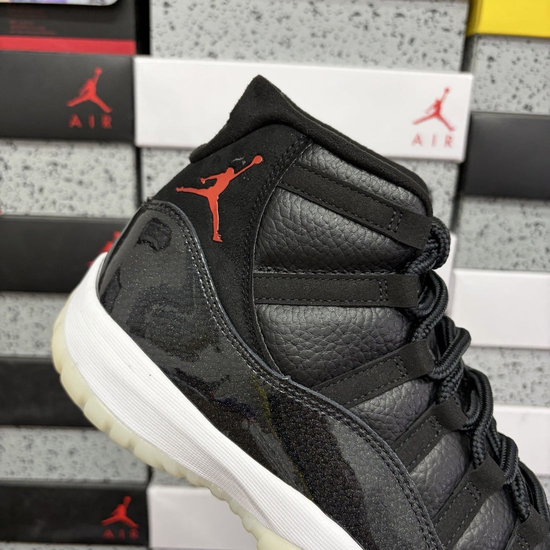 Air Jordan 11 72-10