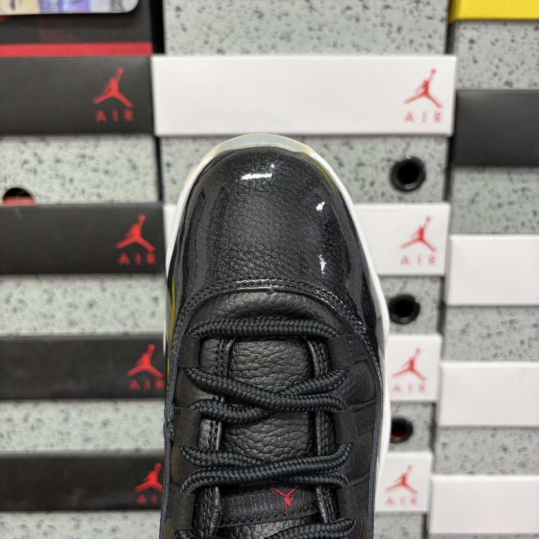 Air Jordan 11 72-10