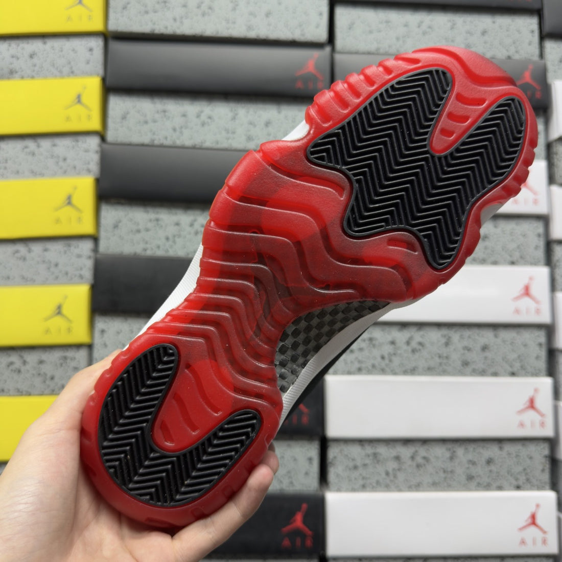 Air Jordan 11 Bred Velvet