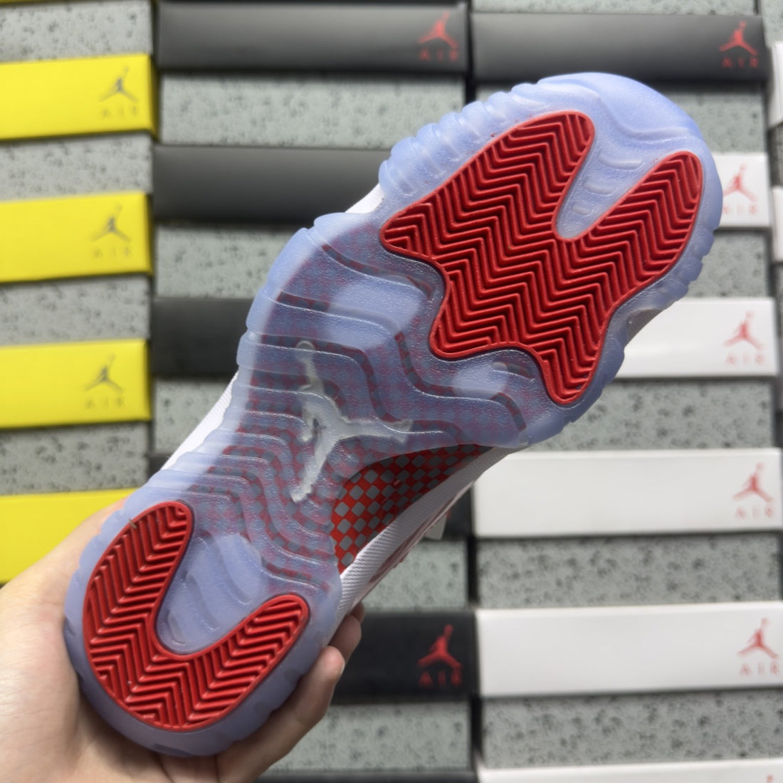 Air Jordan 11 Cherry