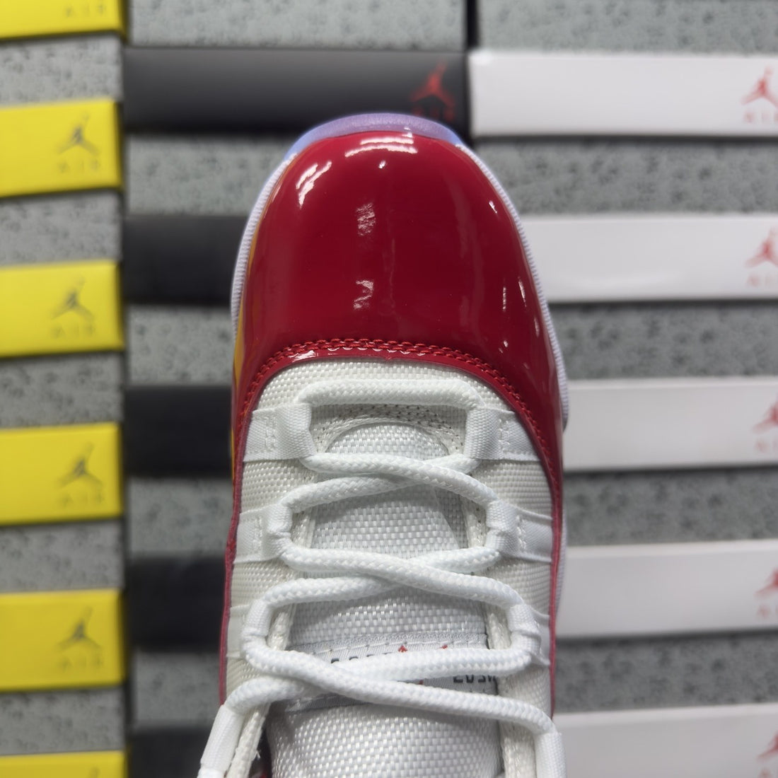 Air Jordan 11 Cherry