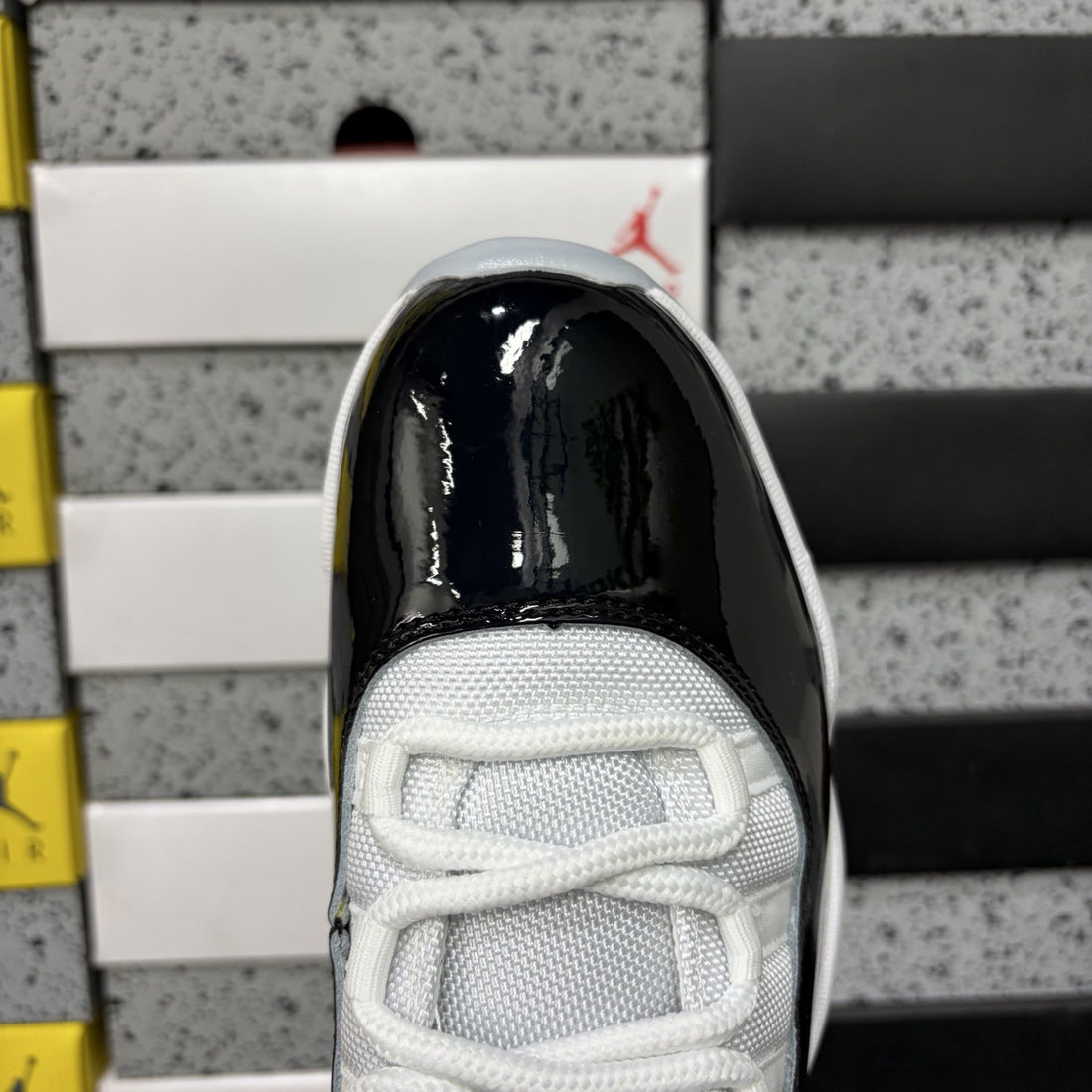 Air Jordan 11 Concord