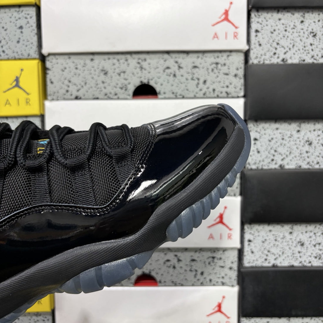Air Jordan 11 Cool Grey Blue