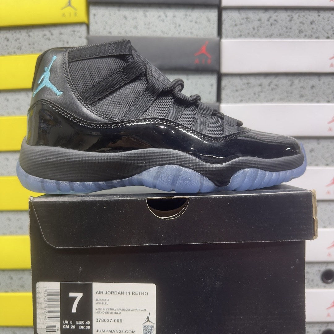 Air Jordan 11 Gamma Blue
