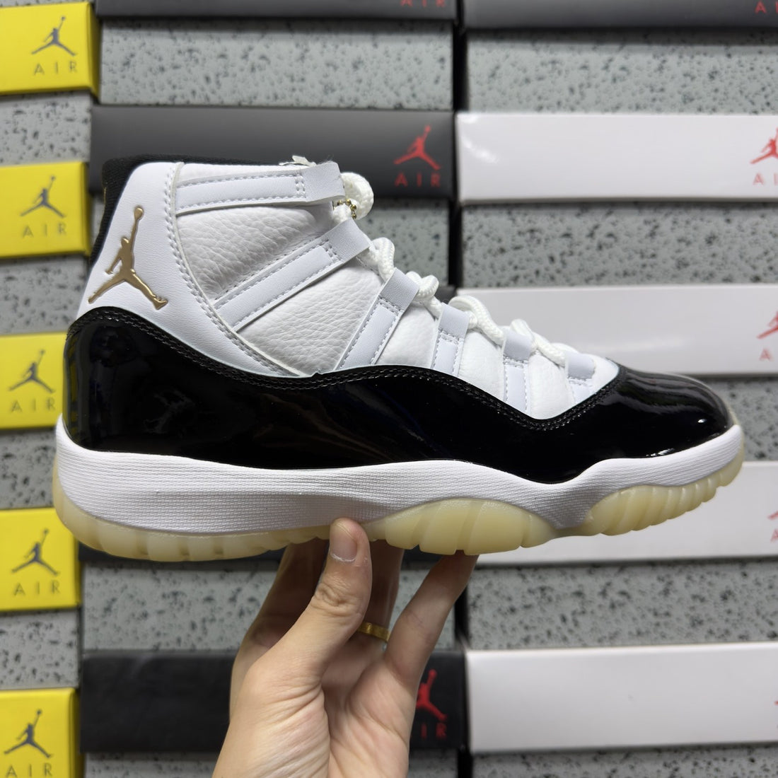 Air Jordan 11 Gratitude