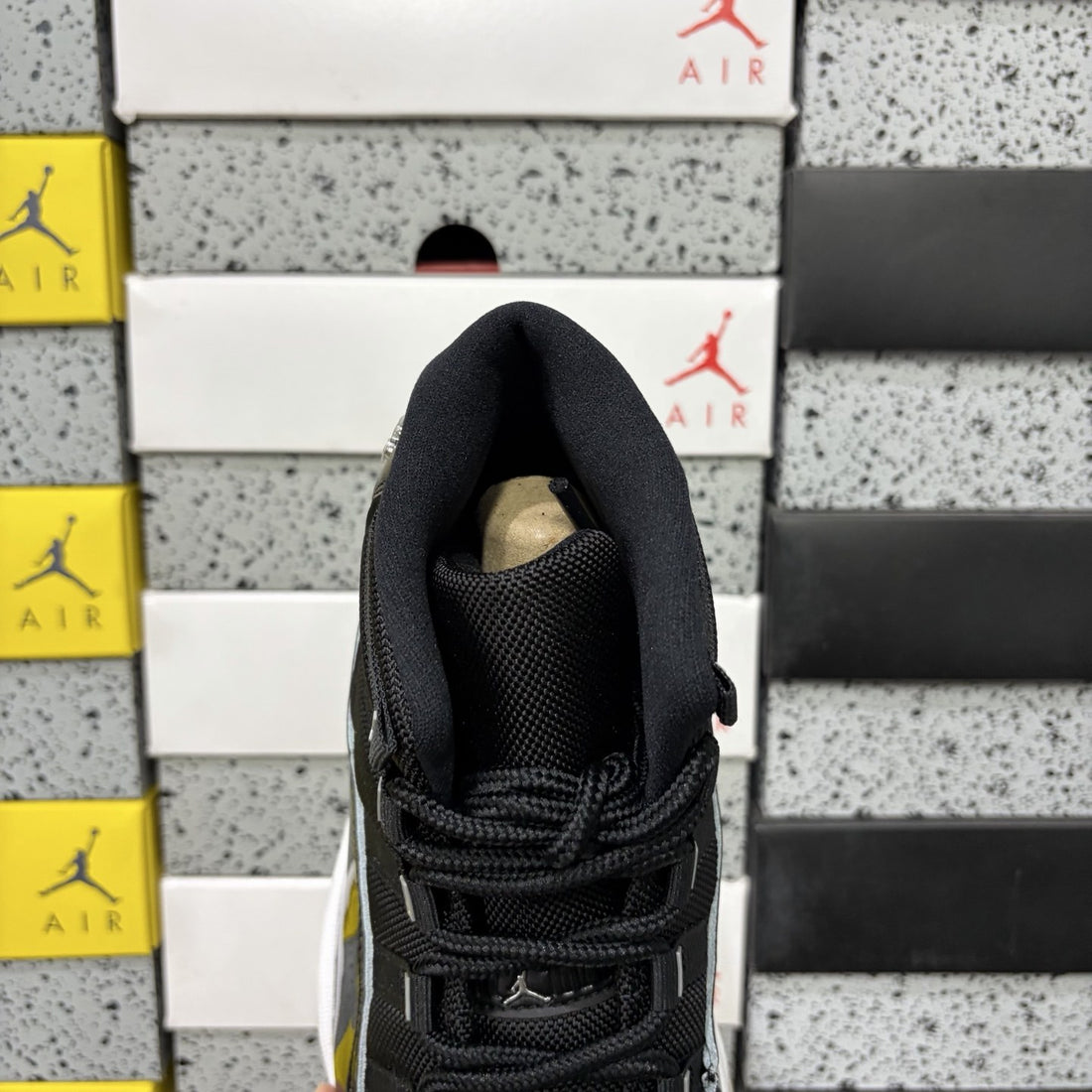 Air Jordan 11 Jubilee