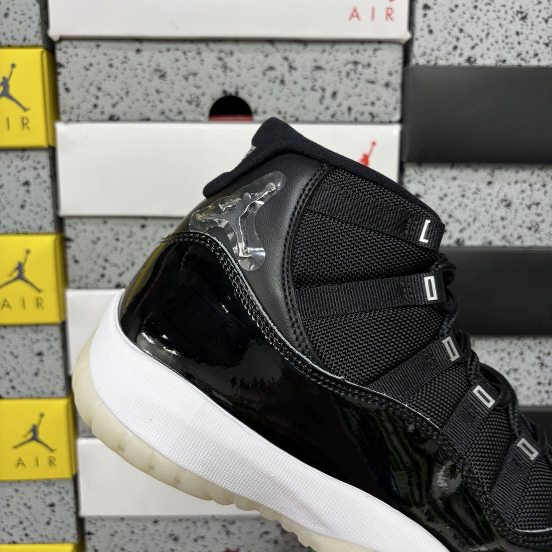 Air Jordan 11 Jubilee