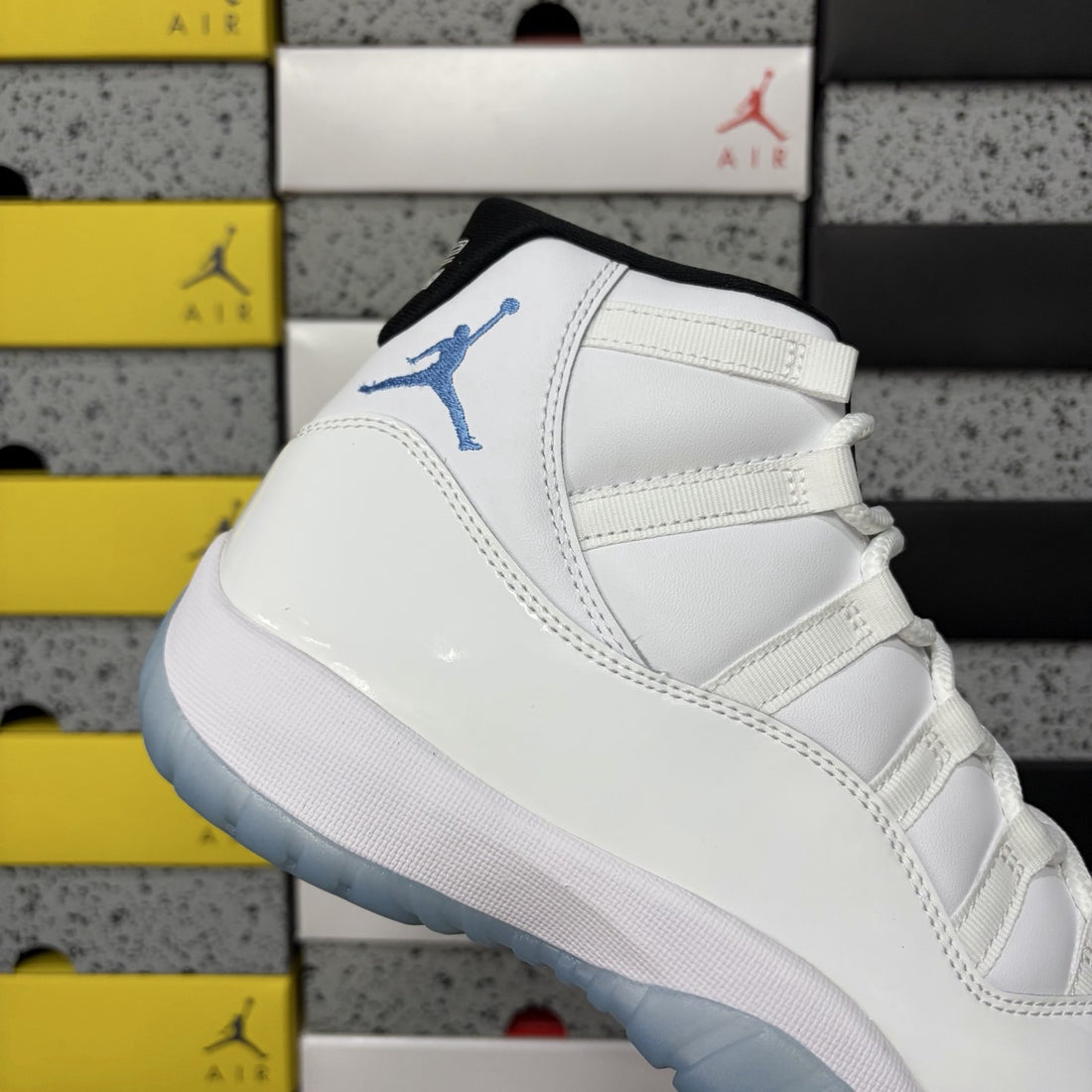 Air Jordan 11 Legend Blue Patent