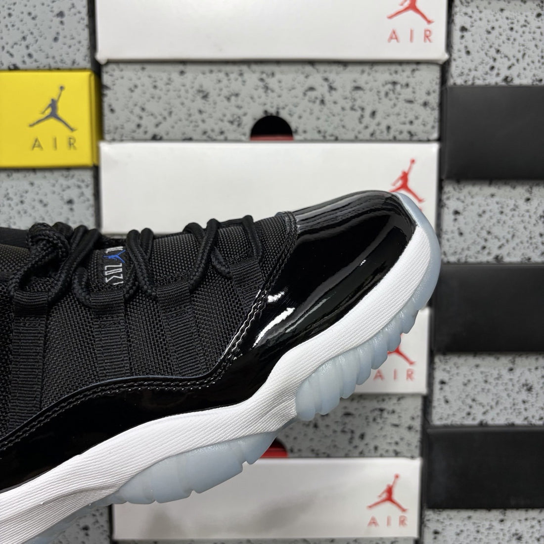 Air Jordan 11 Low Black Patent