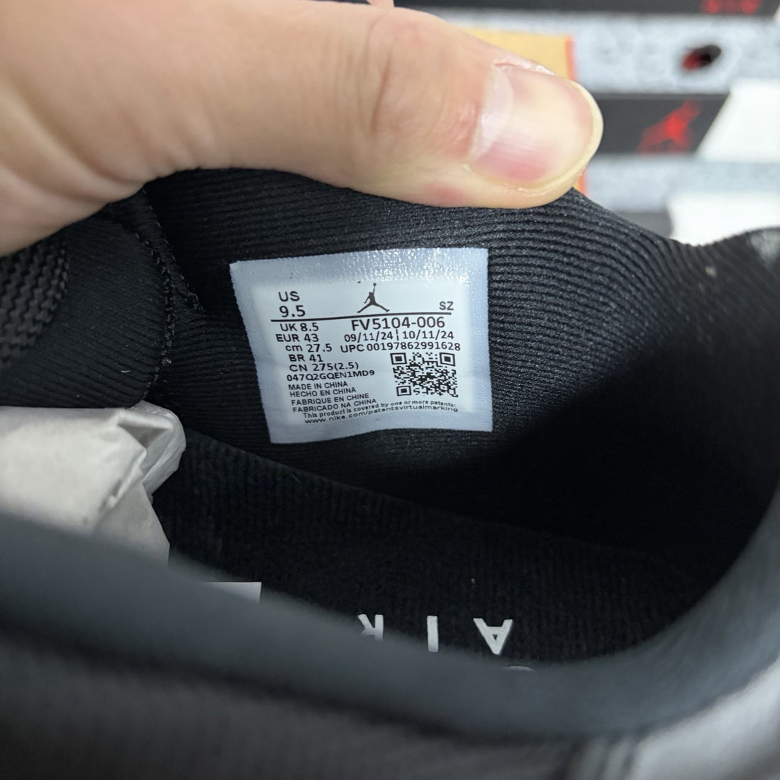Air Jordan 11 Low Bred