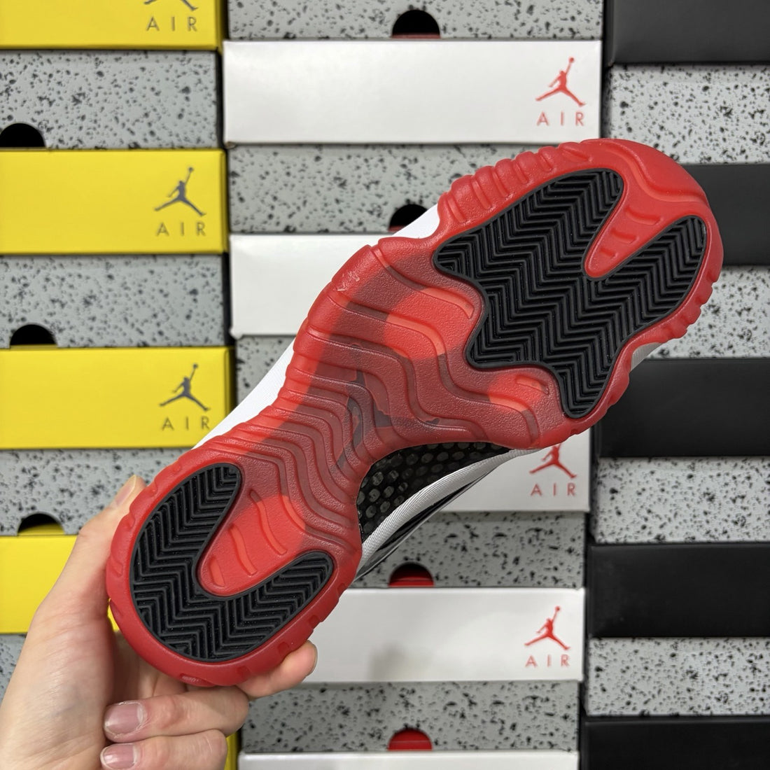 Air Jordan 11 Low Bred