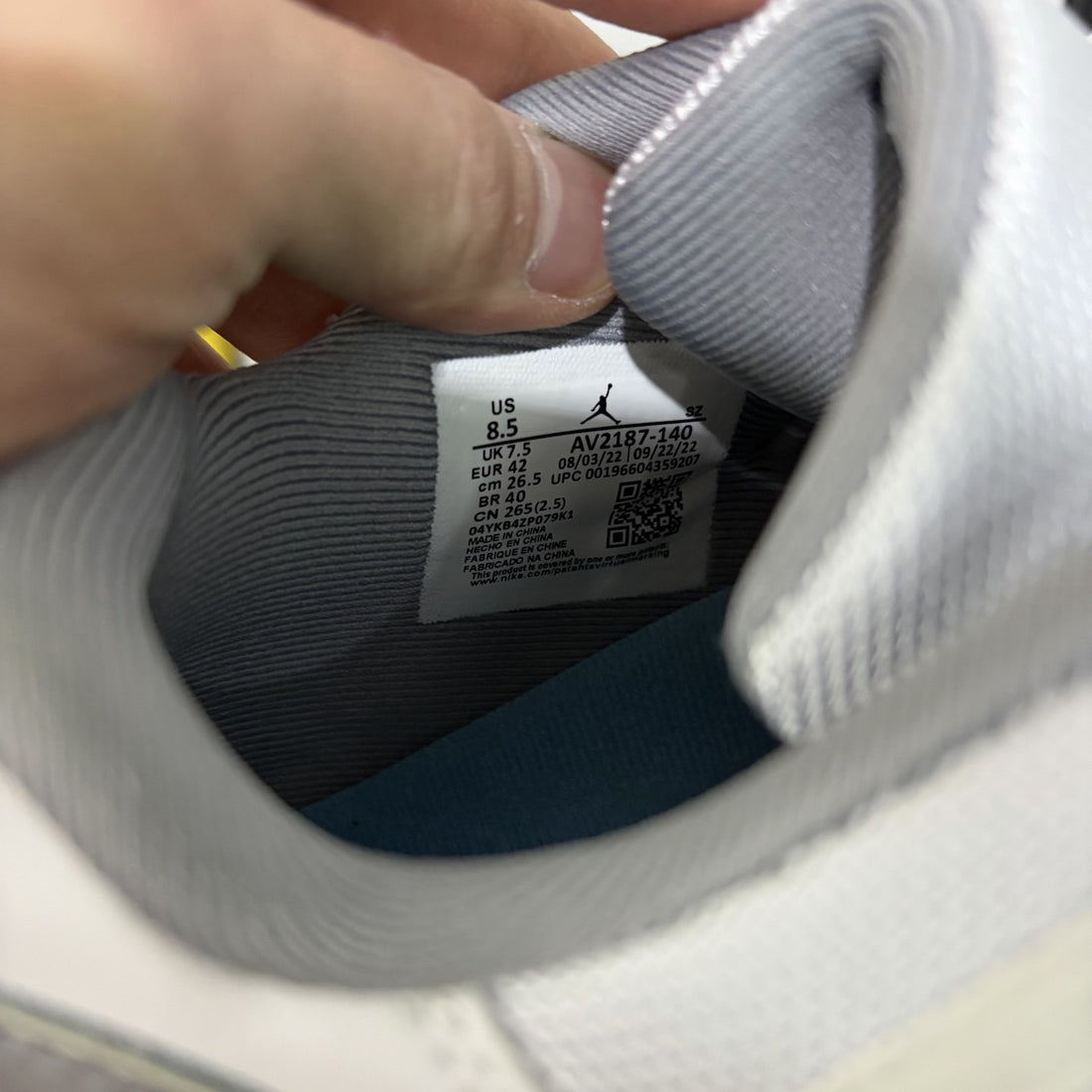Air Jordan 11 Low Cement Grey
