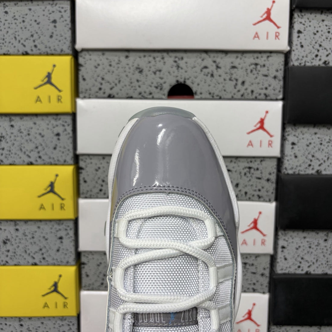 Air Jordan 11 Low Cement Grey