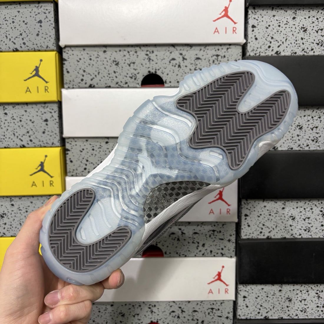 Air Jordan 11 Low Cool Grey