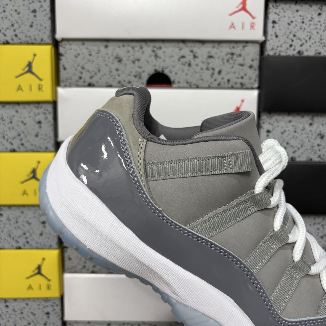 Air Jordan 11 Low Cool Grey