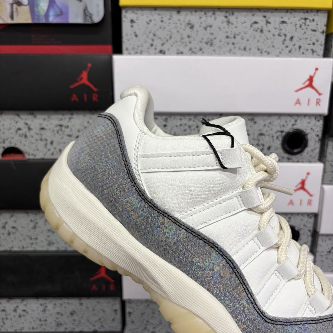Air Jordan 11 Low Grey Suede