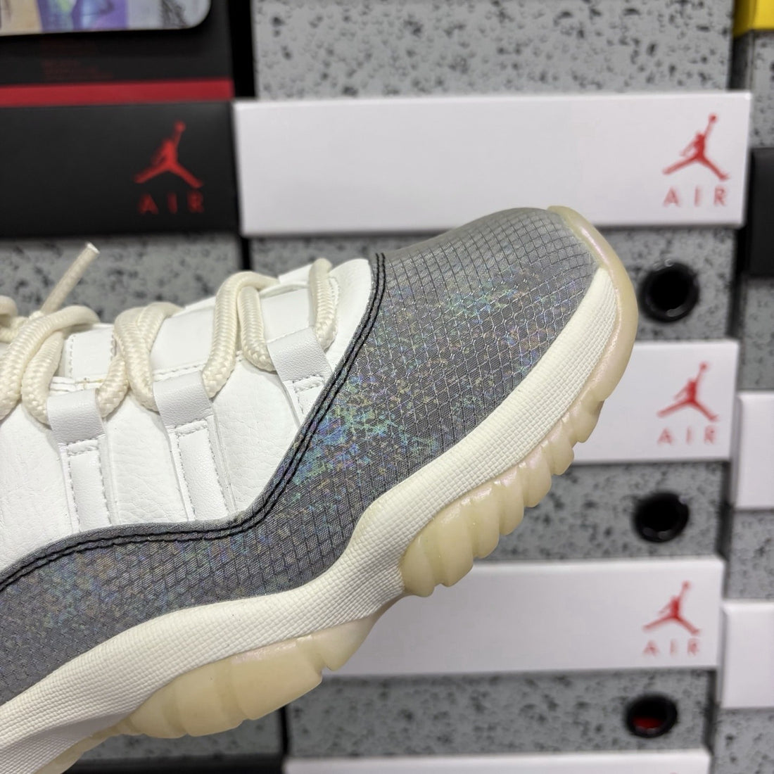 Air Jordan 11 Low Grey Suede