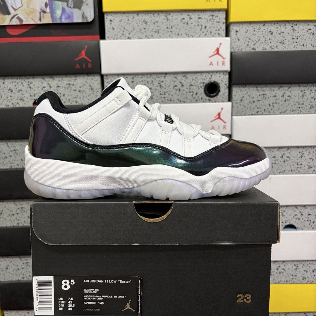 Air Jordan 11 Low Iridescent