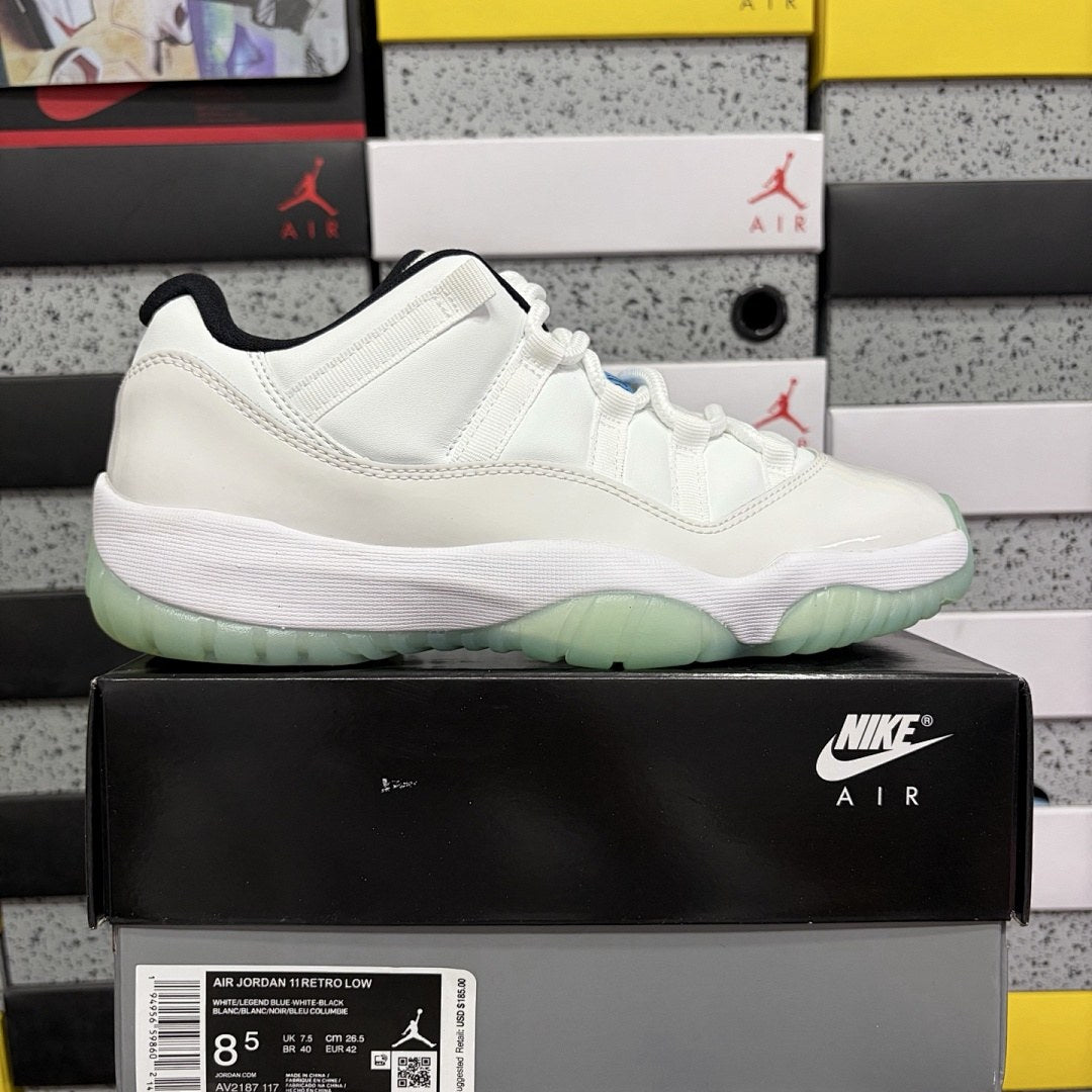 Air Jordan 11 Low Legend Blue