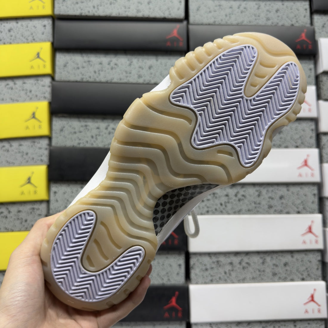 Air Jordan 11 Low Pure Violet