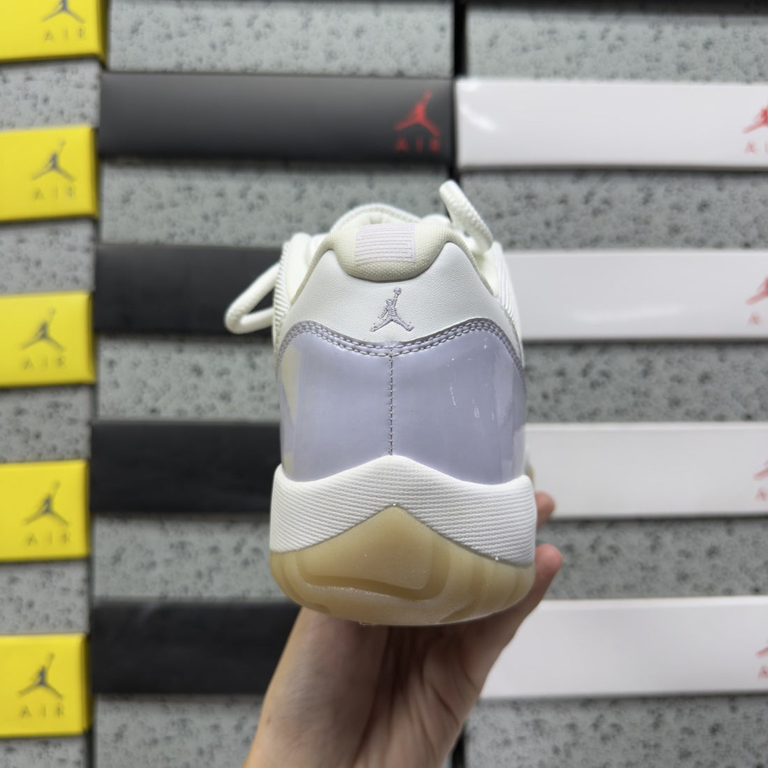 Air Jordan 11 Low Pure Violet