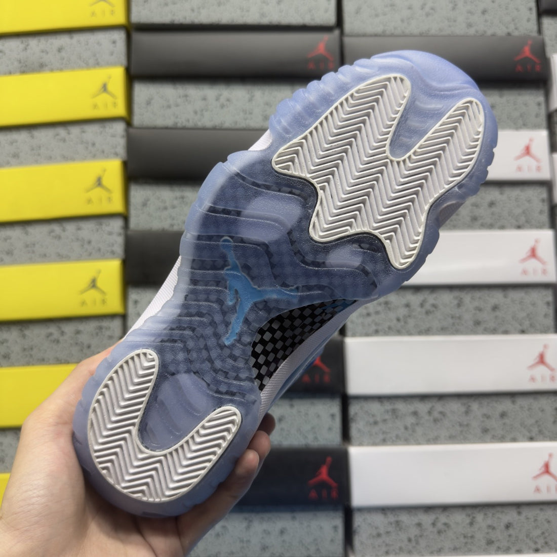 Air Jordan 11 Pantone Blue