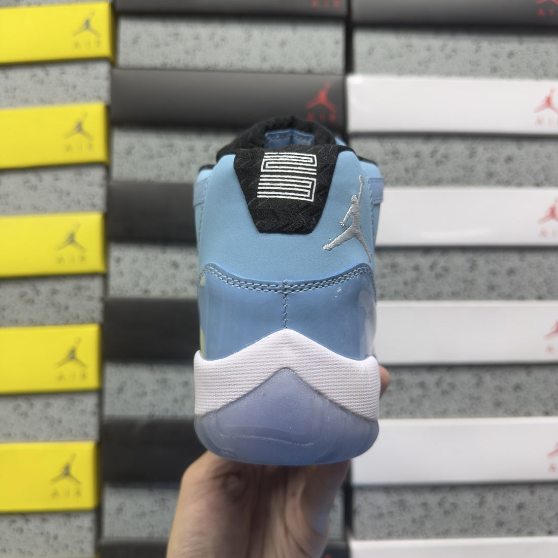 Air Jordan 11 Pantone Blue