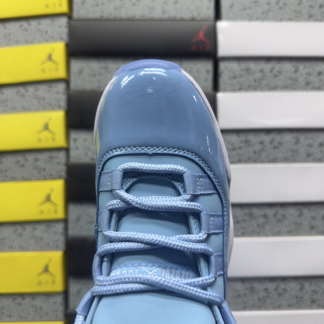 Air Jordan 11 Pantone Blue