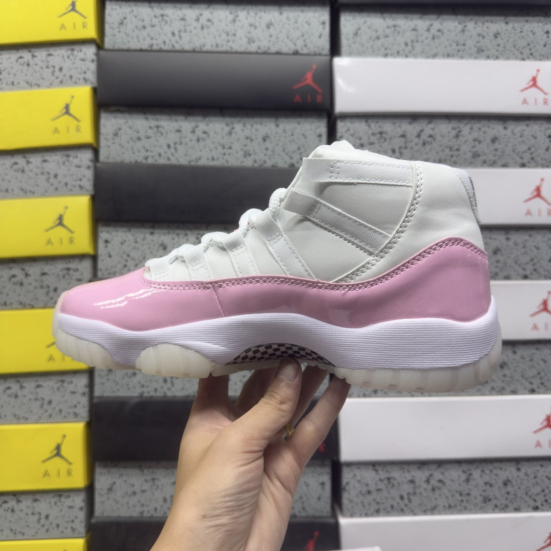 Air Jordan 11 Pink Snow