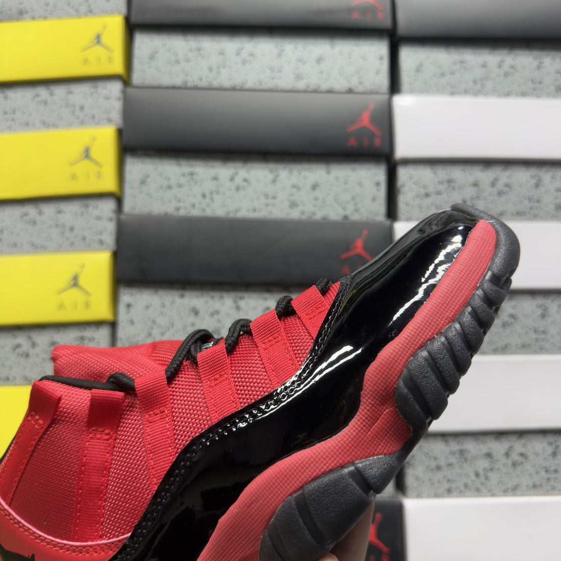 Air Jordan 11 Reverse Bred