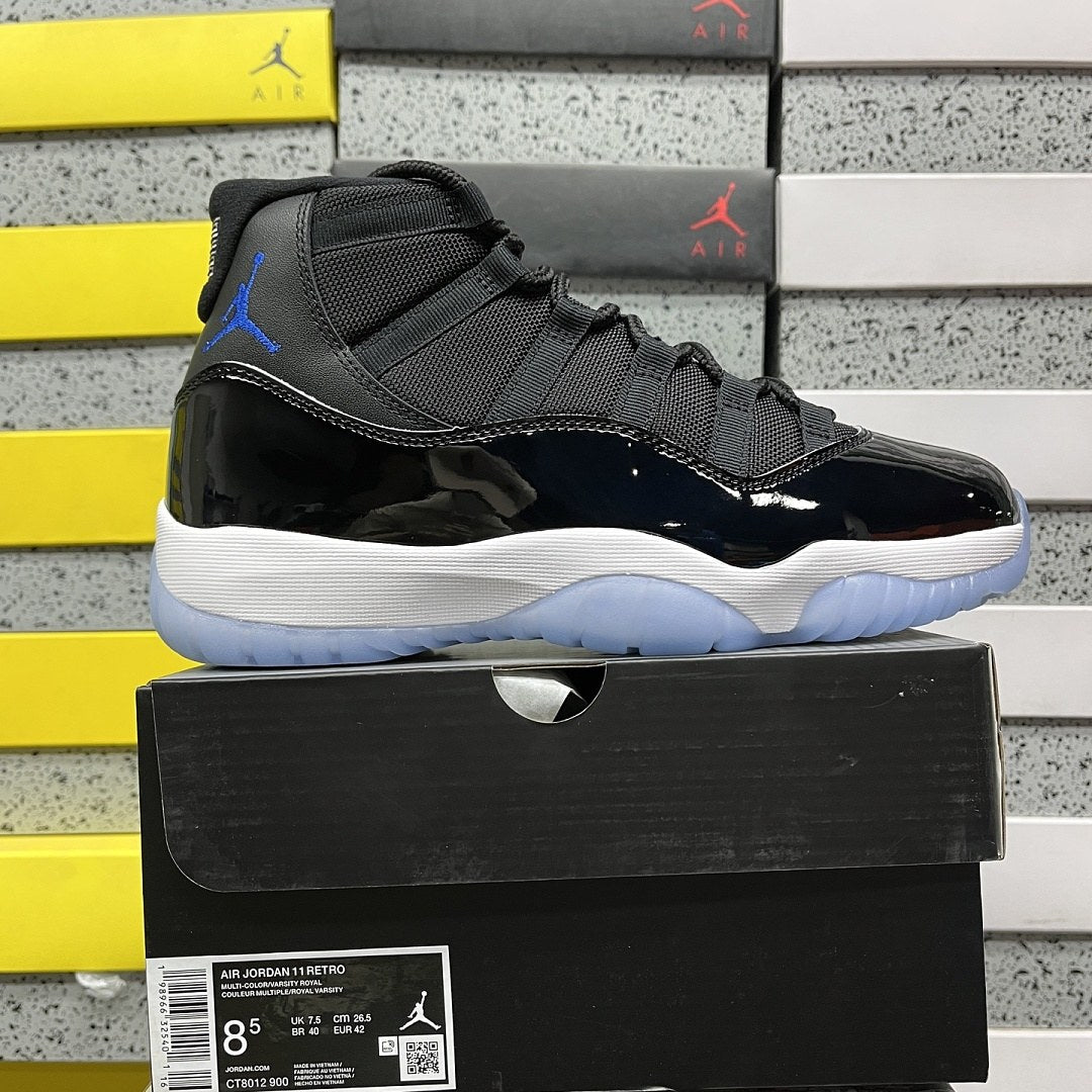 Air Jordan 11 Space Jam Royal