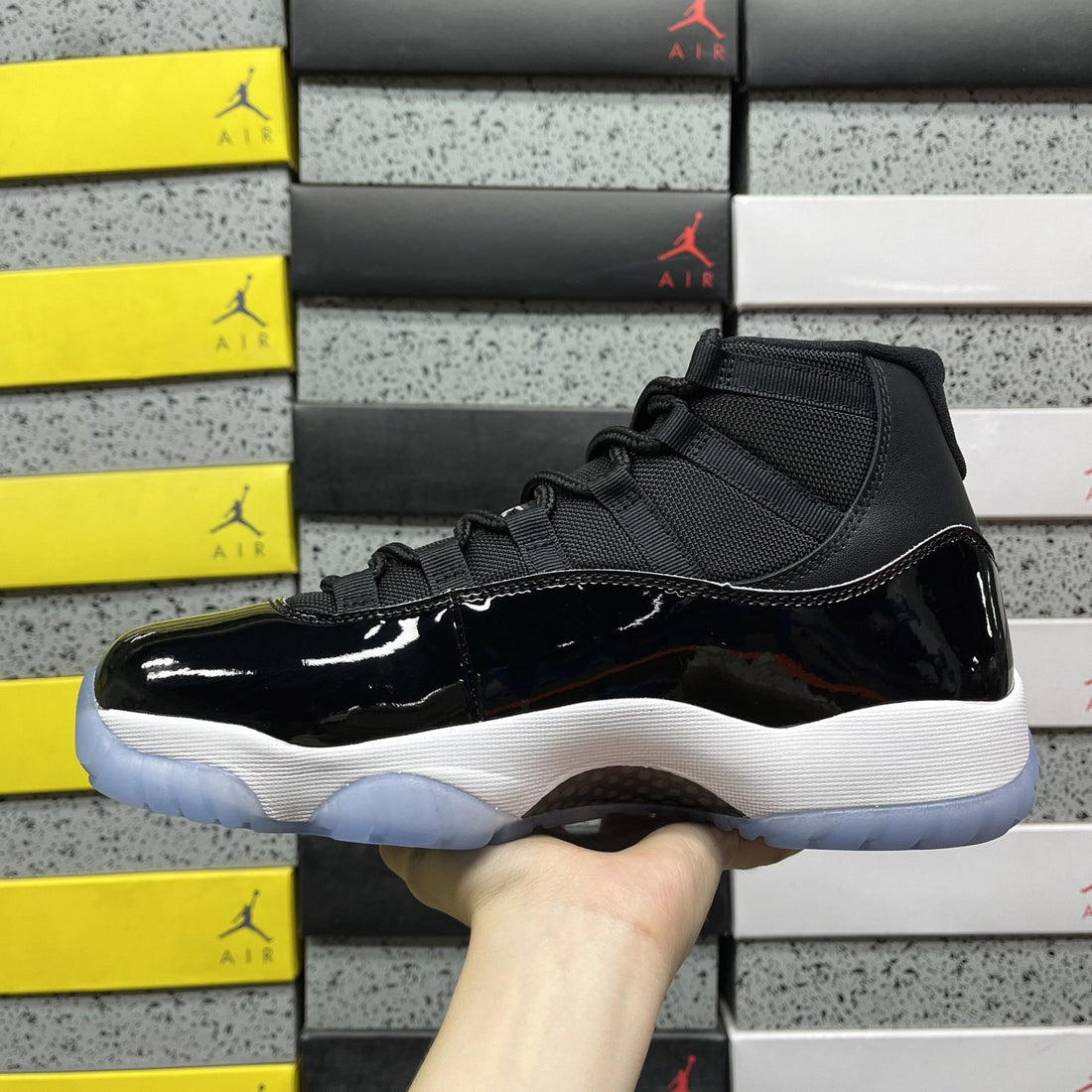 Air Jordan 11 Space Jam Royal