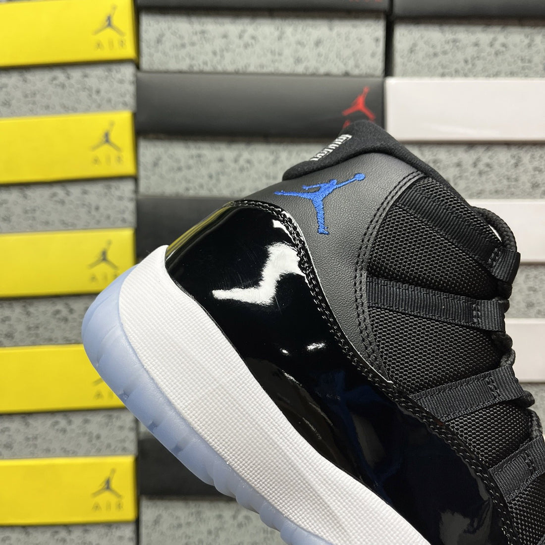 Air Jordan 11 Space Jam Royal