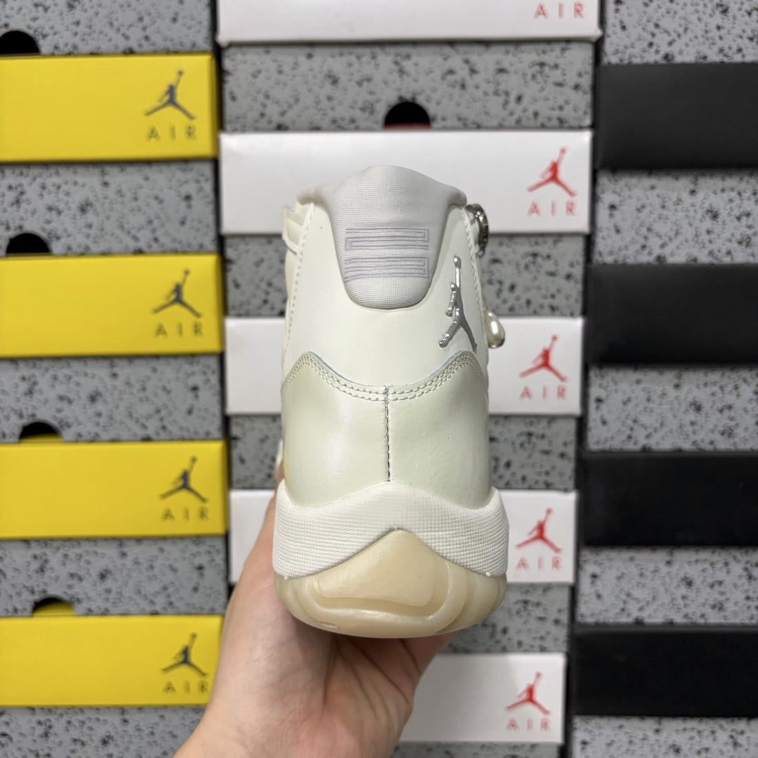Air Jordan 11 Triple White