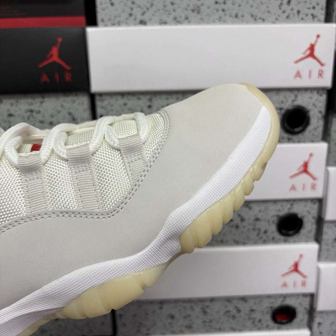 Air Jordan 11 White Gym Red