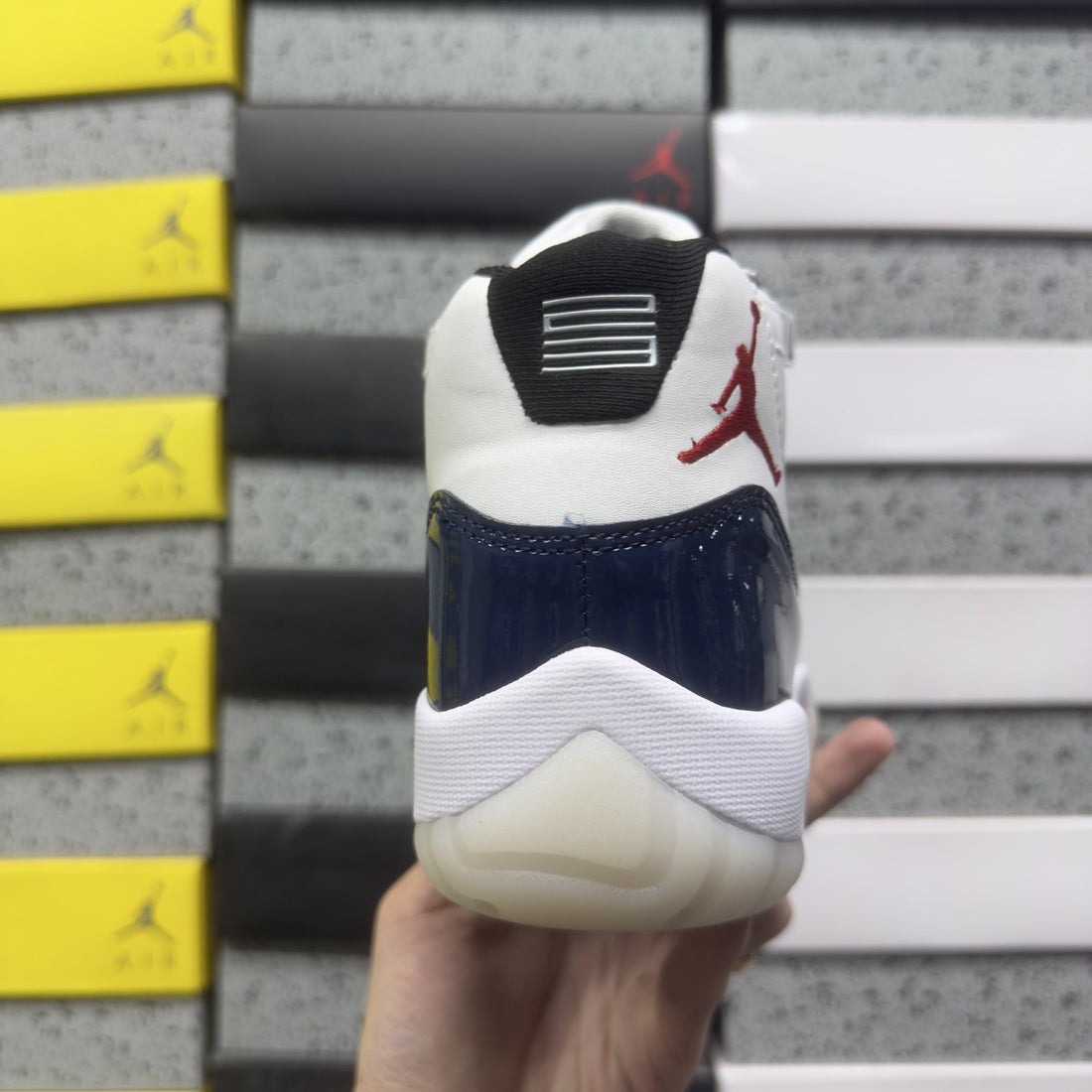 Air Jordan 11 Win Like 82
