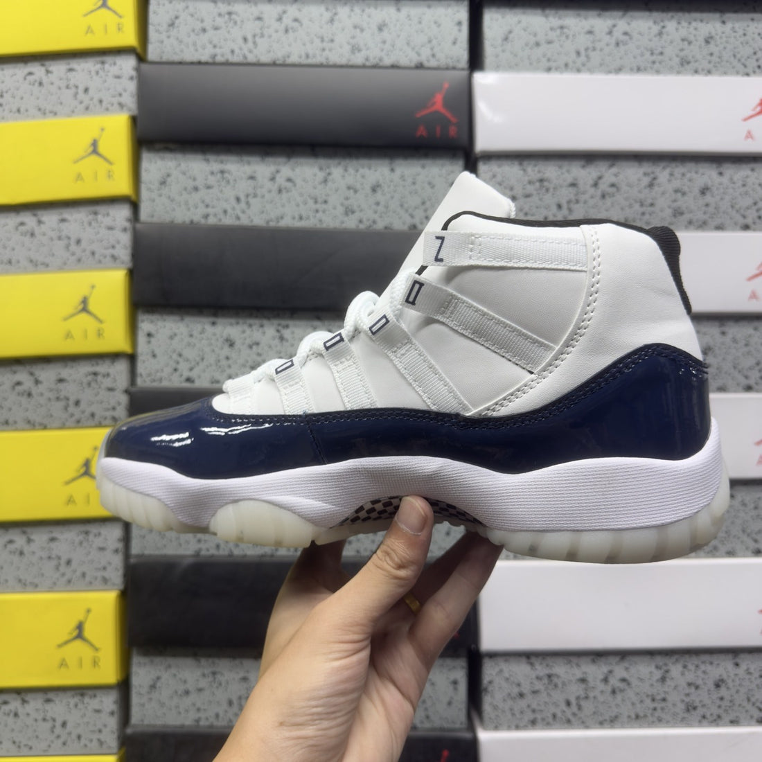 Air Jordan 11 Win Like 82